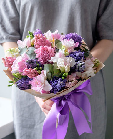 Бесплатная доставка цветов в Янгах-Нишане